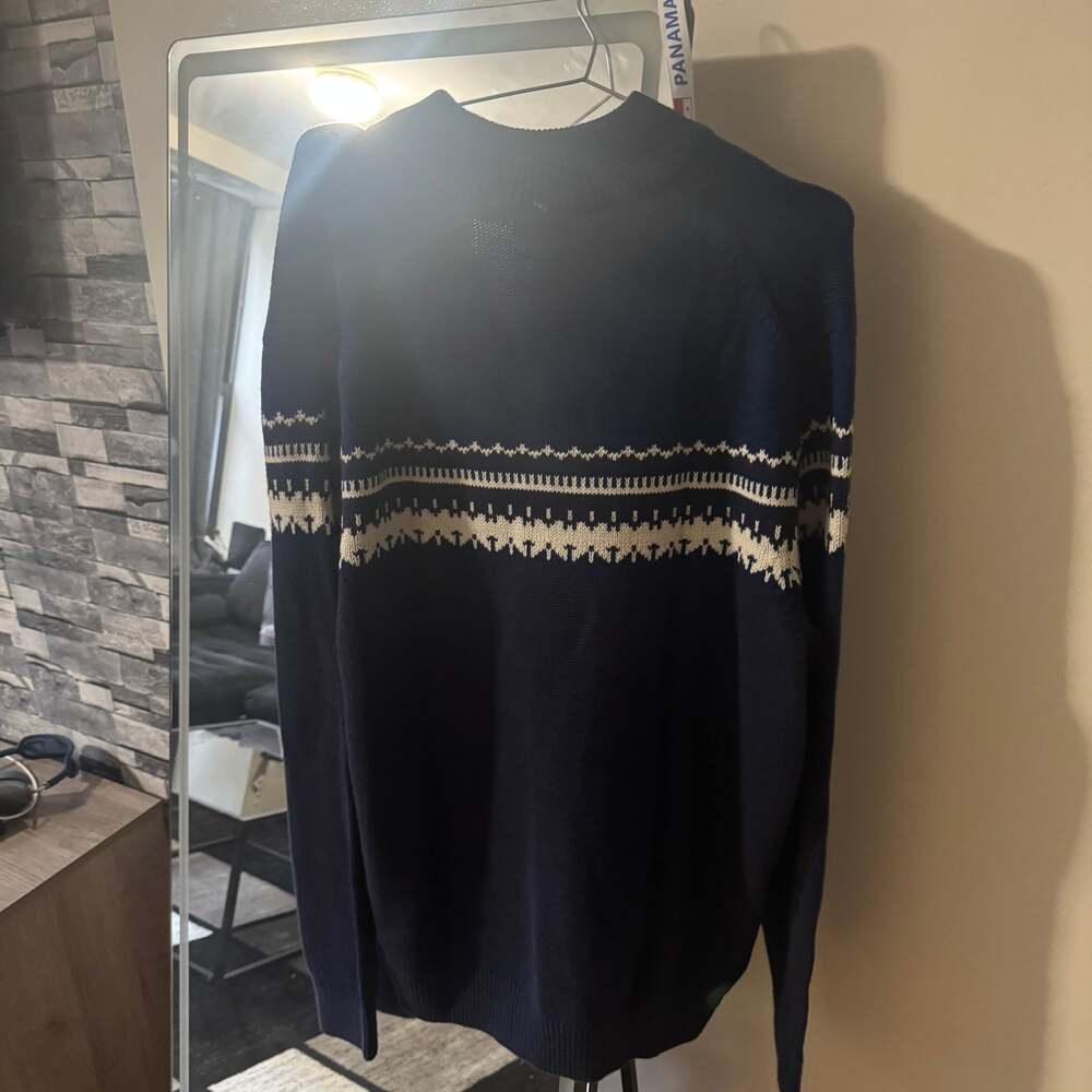 IZOD Men's Blue & White Fair Isle 1/4 Zip Mock Neck Sweater